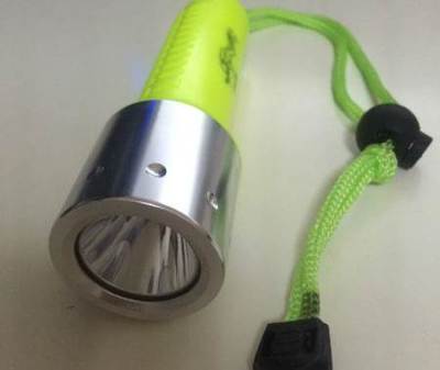 全新潜水(防水)高光手电-西安日用品